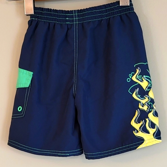 Navy mesh lined swim trunks - Picture 2 of 5